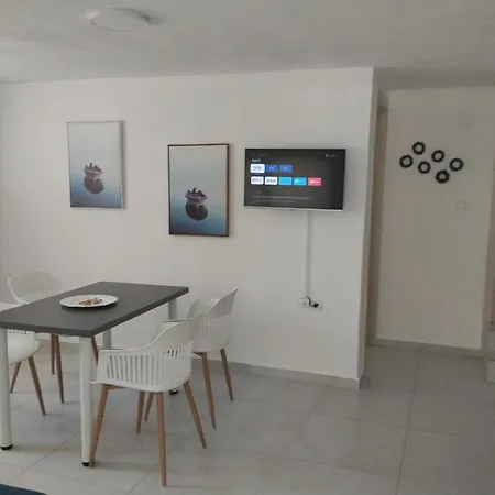 Hébergement de vacances θαλασσινή αυρα