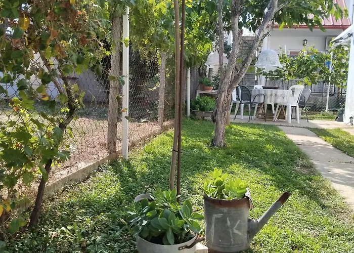 θαλασσινή αυρα Сasa de vacaciones Vrasná